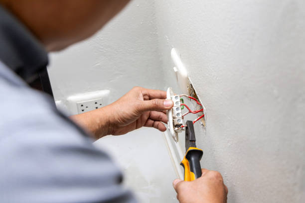 Best Electrical Installation Contractor  in Weyauwega, WI